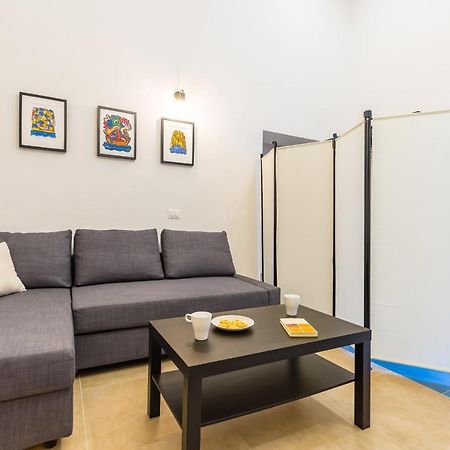 Art Apartment At Sanita By Wonderful Italy Naples Luaran gambar