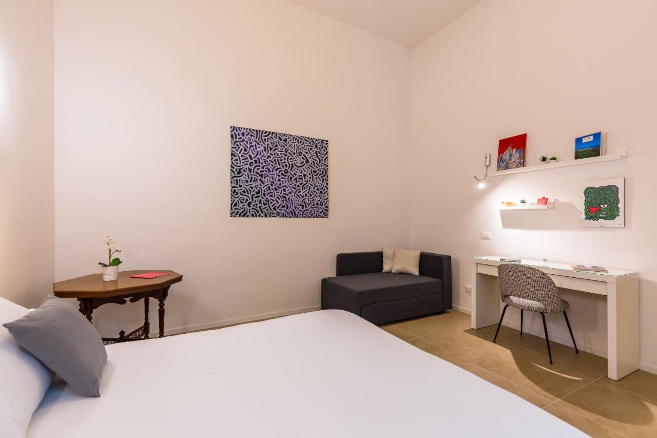 Art Apartment At Sanita By Wonderful Italy Naples Luaran gambar