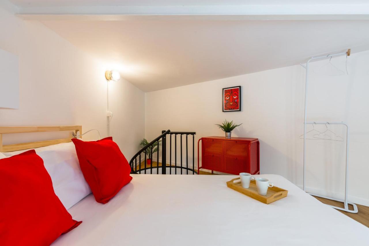 Art Apartment At Sanita By Wonderful Italy Naples Luaran gambar