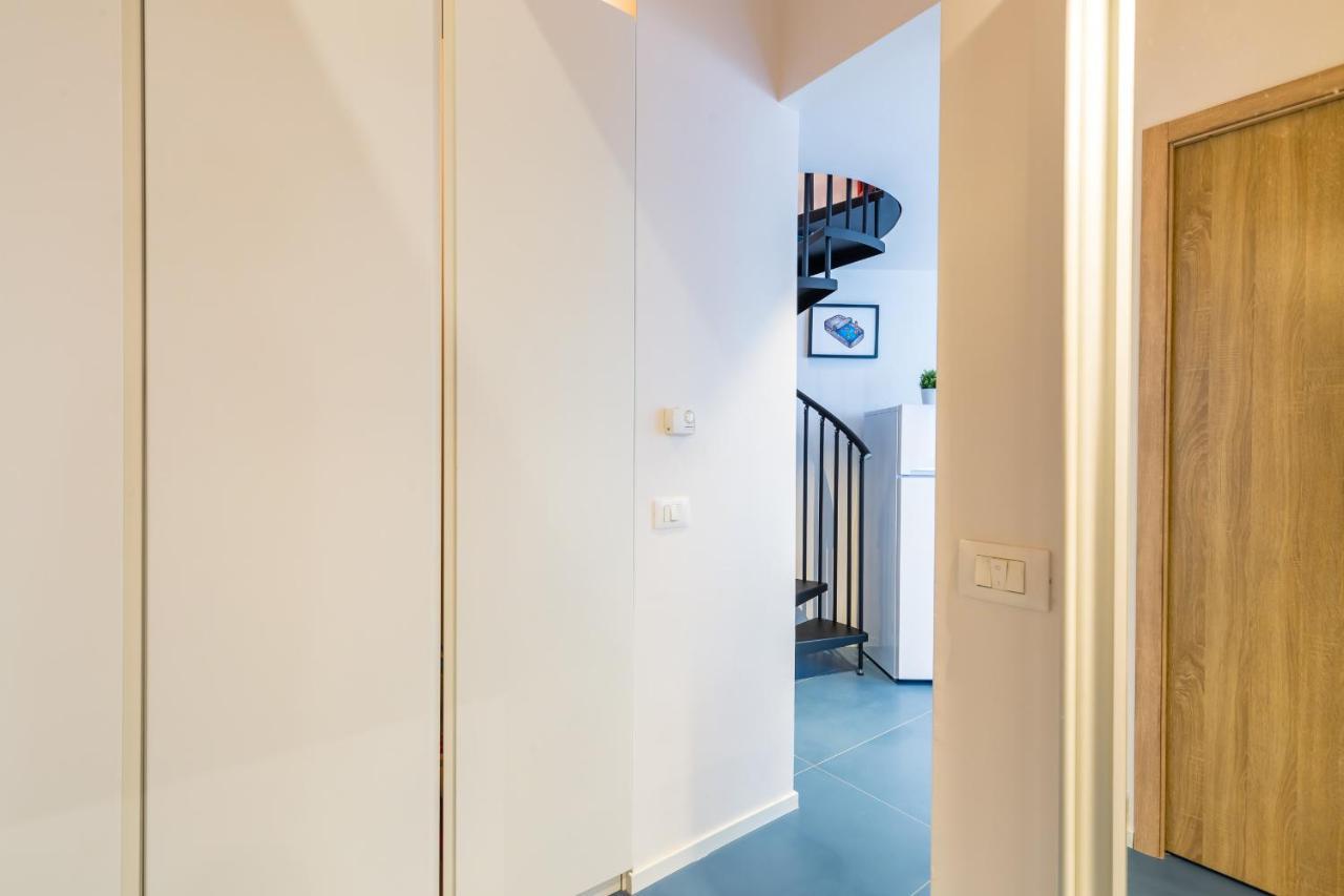 Art Apartment At Sanita By Wonderful Italy Naples Luaran gambar