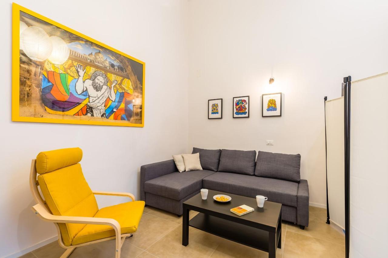 Art Apartment At Sanita By Wonderful Italy Naples Luaran gambar