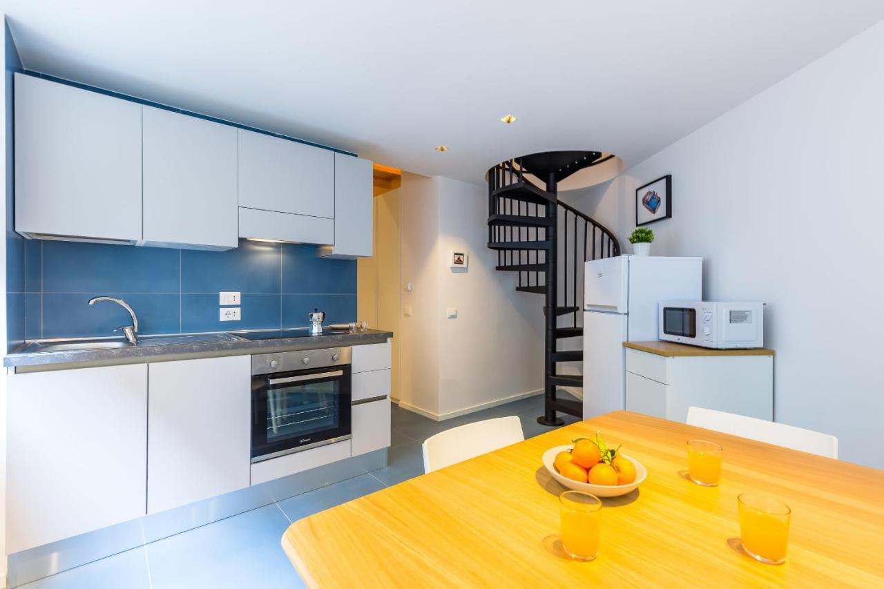 Art Apartment At Sanita By Wonderful Italy Naples Luaran gambar