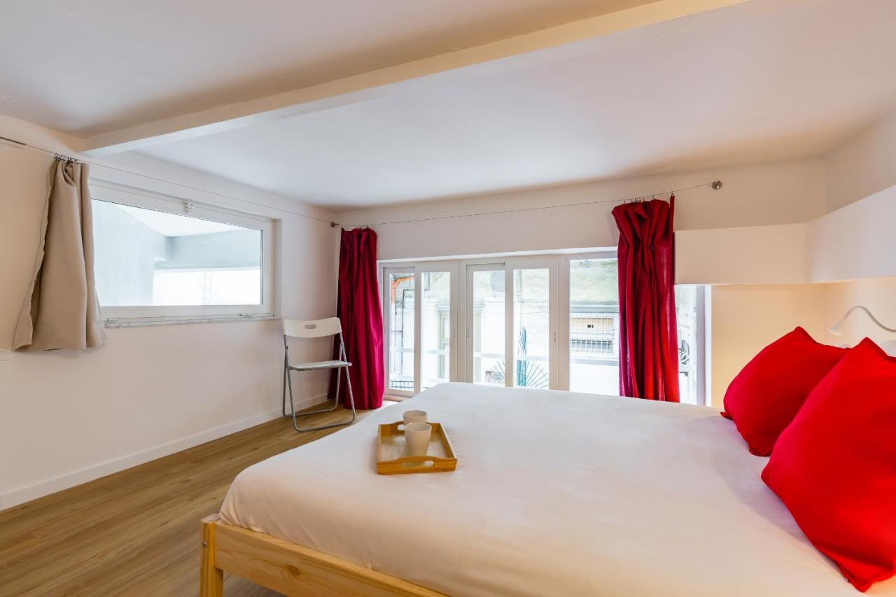Art Apartment At Sanita By Wonderful Italy Naples Luaran gambar