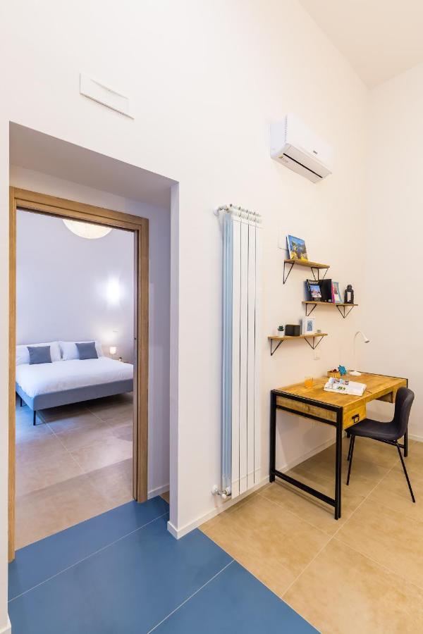 Art Apartment At Sanita By Wonderful Italy Naples Luaran gambar