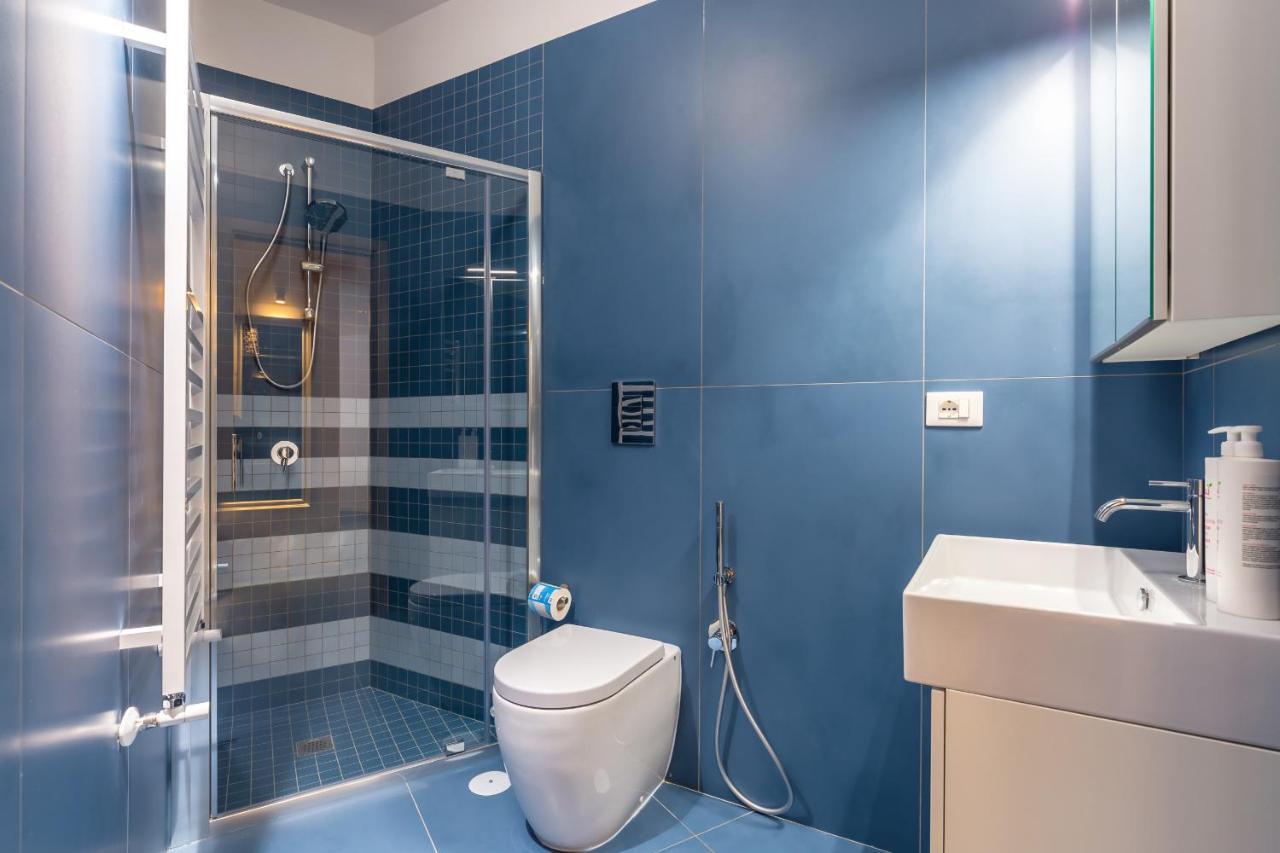 Art Apartment At Sanita By Wonderful Italy Naples Luaran gambar